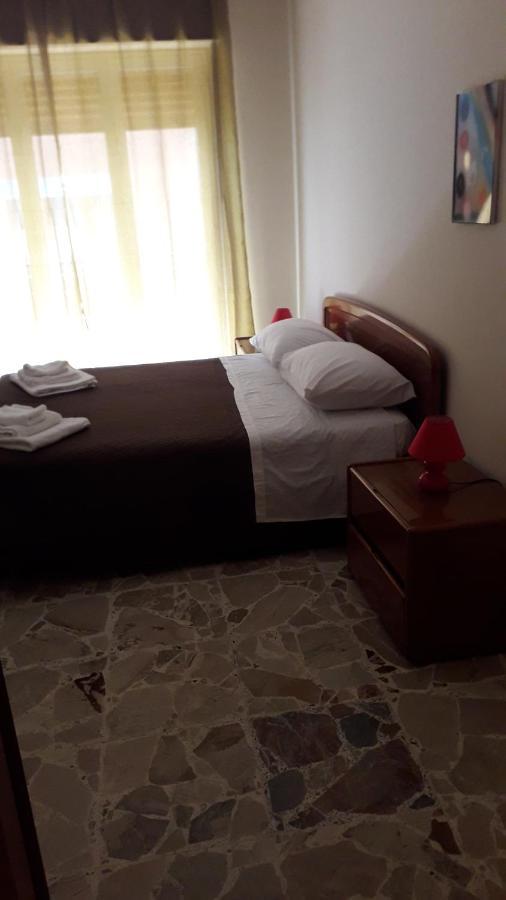 גיארדיני נאקסוס Lucy Home Lussuoso Appartamento Recanati Mare מראה חיצוני תמונה